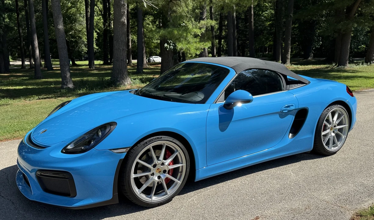 2016 Porsche 981 Boxster Spyder - Image 3 of 31