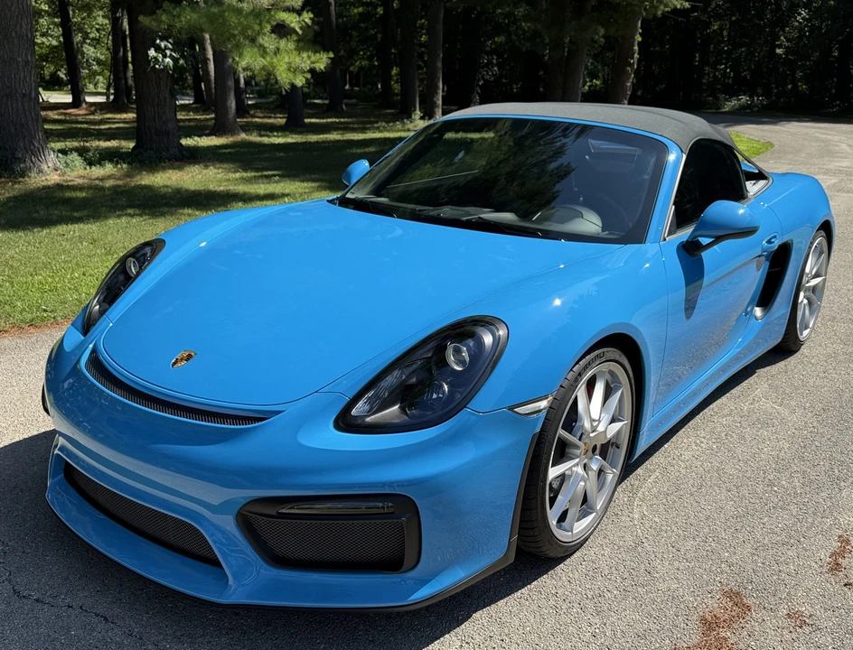 2016 Porsche 981 Boxster Spyder - Image 8 of 31