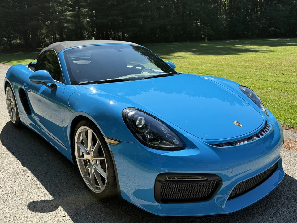 2016 Porsche 981 Boxster Spyder - Image 12 of 31