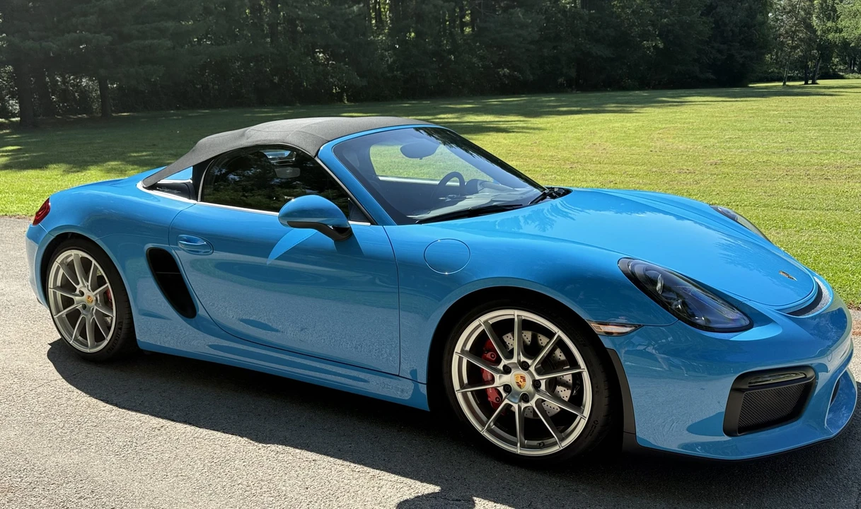 2016 Porsche 981 Boxster Spyder - Image 20 of 31