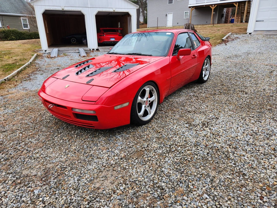 1989 Porsche 944 Turbo - Image 15 of 31