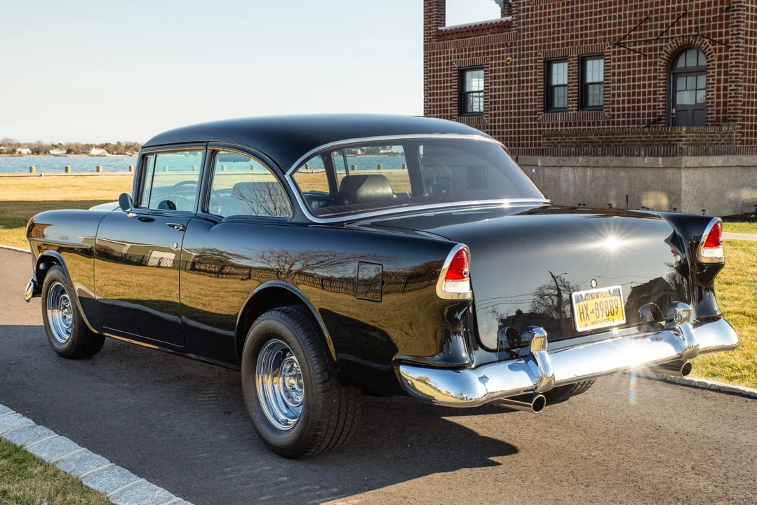 1955 Chevrolet Tri-Five Bel Air Sedan & Wagon - Image 7 of 31