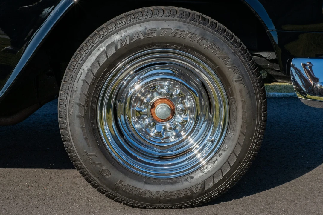 1955 Chevrolet Tri-Five Bel Air Sedan & Wagon - Image 29 of 31