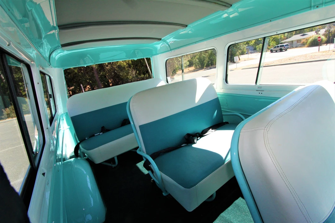 1956 Chevrolet Suburban 4th Gen - Image 27 of 31