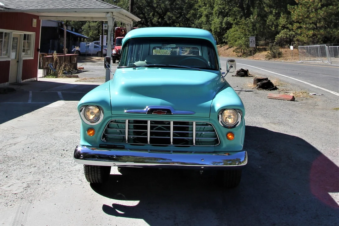 1956 Chevrolet Suburban 4th Gen - Image 13 of 31