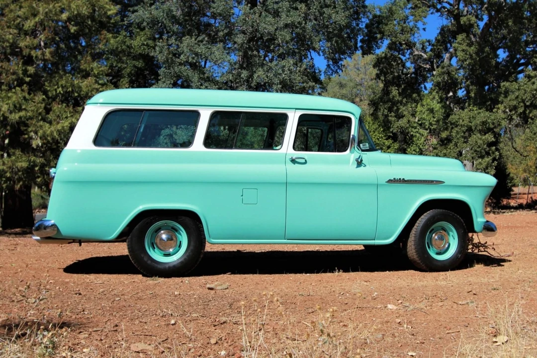 1956 Chevrolet Suburban 4th Gen - Image 3 of 31