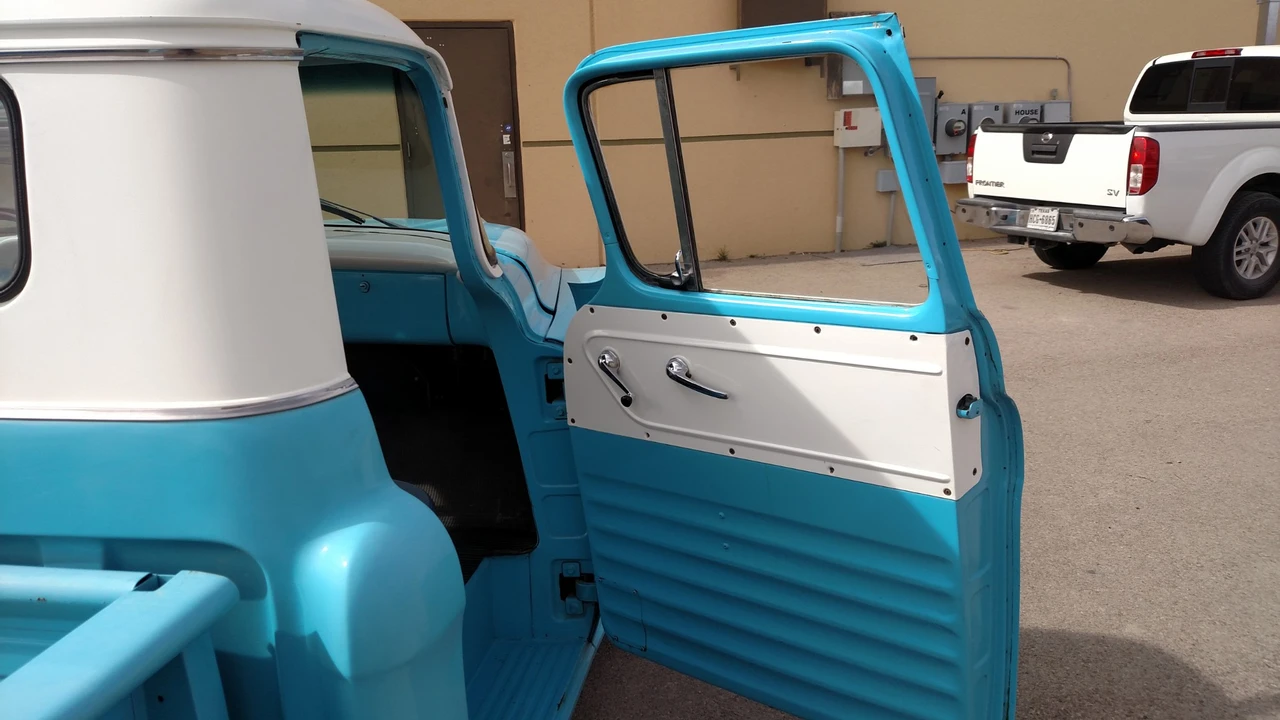 1957 Chevrolet Task Force - Image 30 of 31