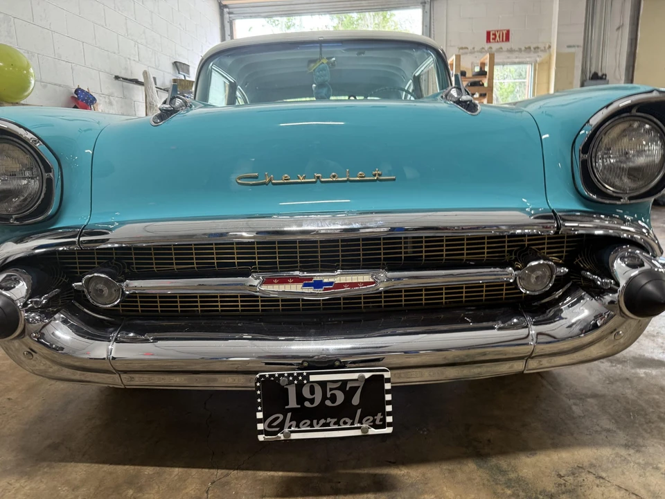 1957 Chevrolet Tri-Five Bel Air Sedan & Wagon - Image 12 of 31