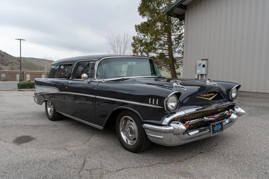 1957 Chevrolet Nomad - Image 26 of 31