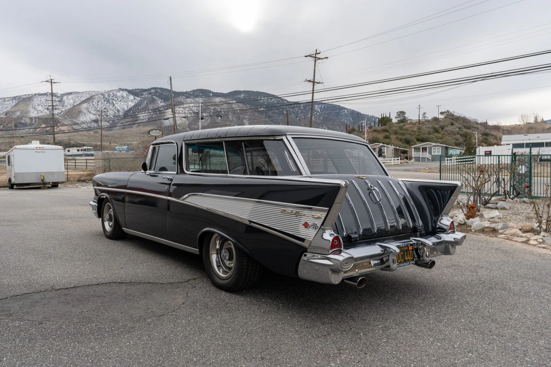 1957 Chevrolet Nomad - Image 9 of 31