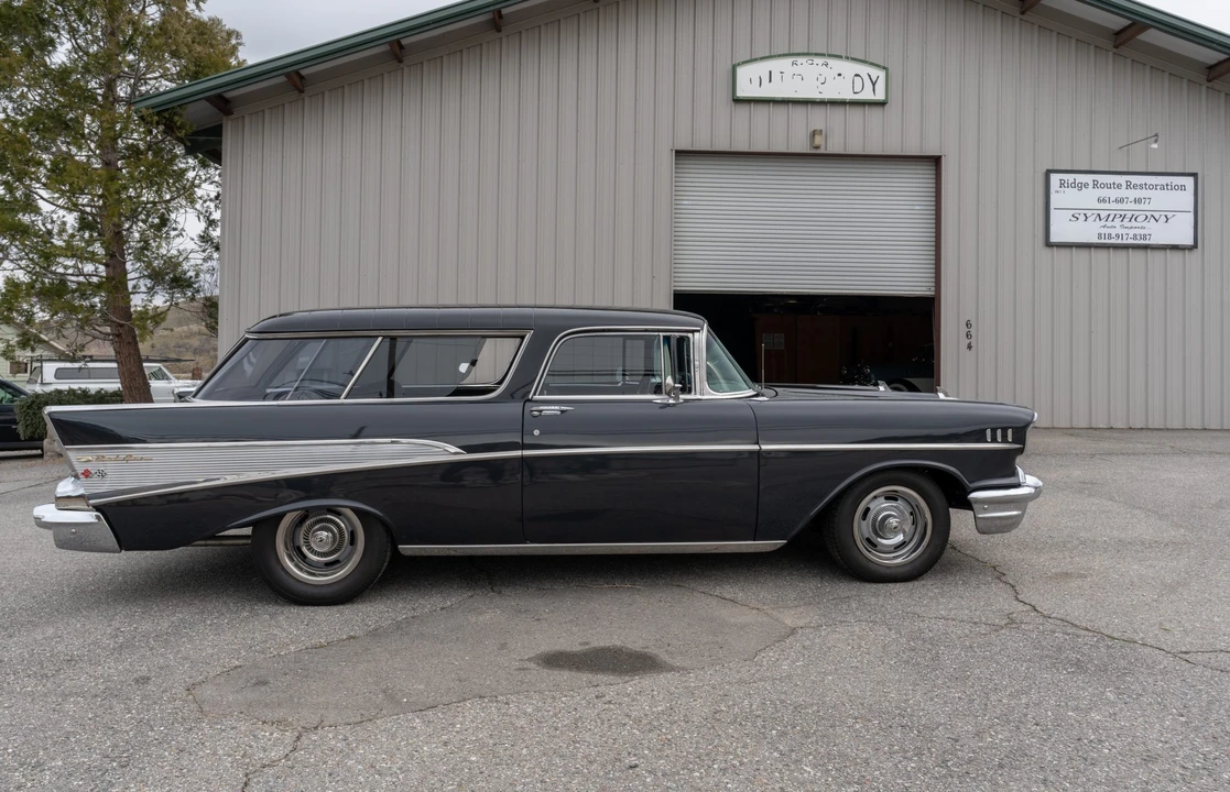 1957 Chevrolet Nomad - Image 23 of 31
