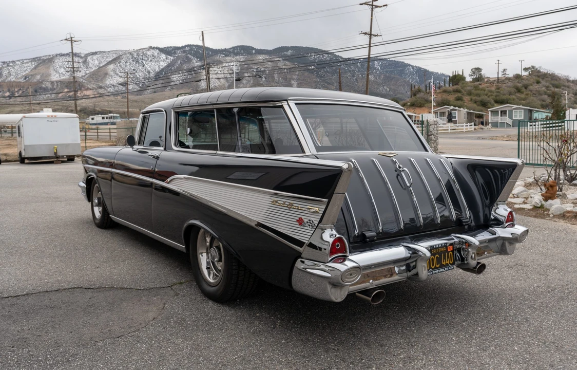 1957 Chevrolet Nomad - Image 10 of 31