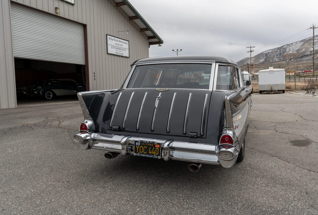 1957 Chevrolet Nomad - Image 16 of 31