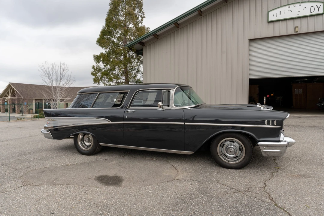 1957 Chevrolet Nomad - Image 24 of 31