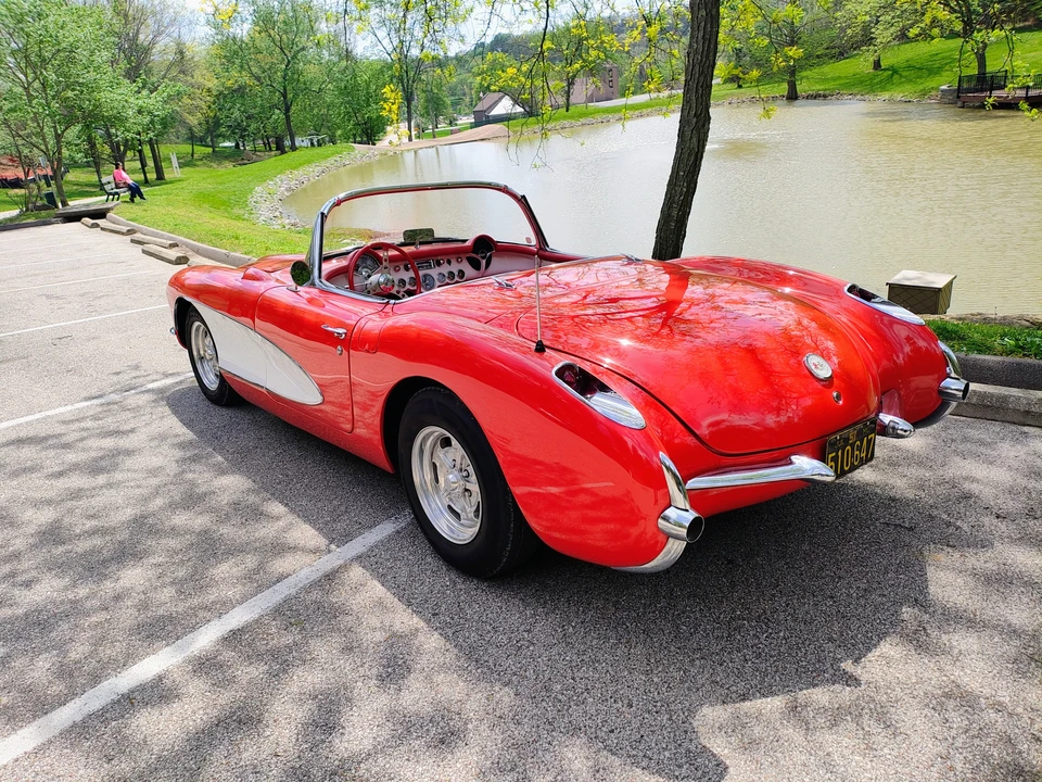 1957 Chevrolet Corvette C1 - Image 5 of 31