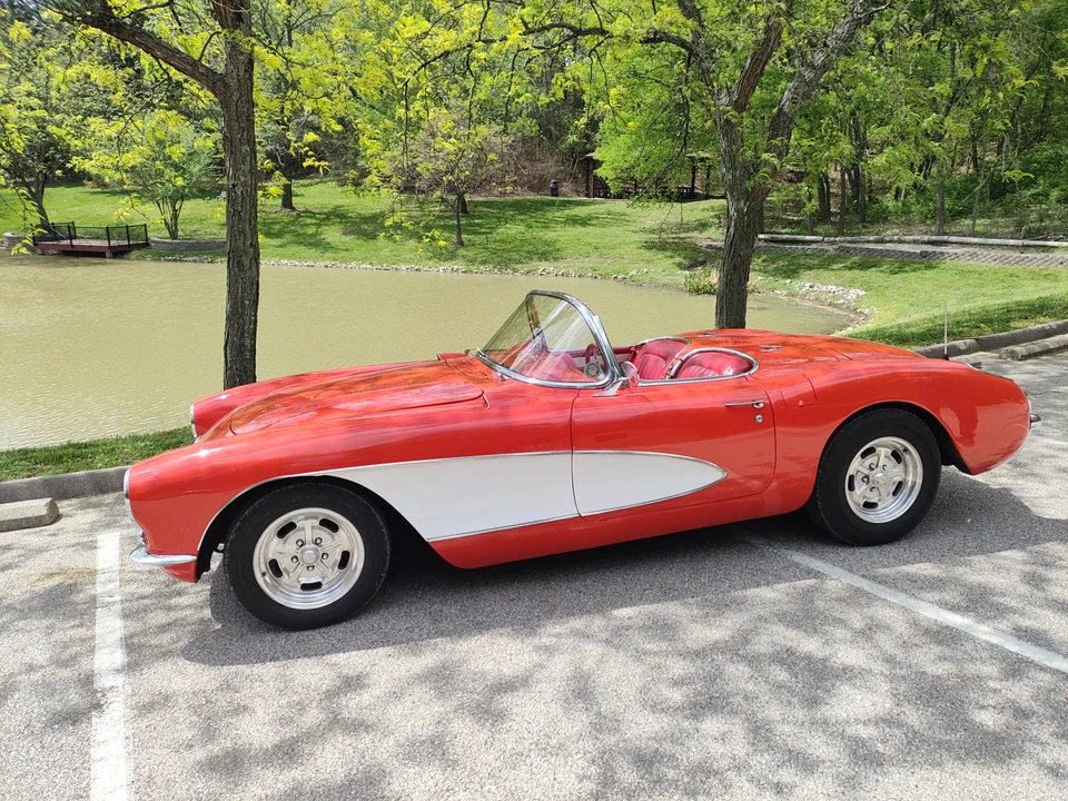 1957 Chevrolet Corvette C1 - Image 3 of 31