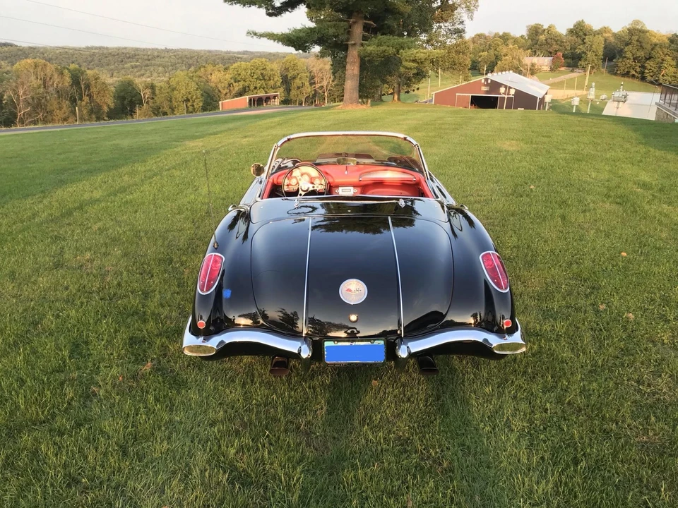 1958 Chevrolet Corvette C1 - Image 16 of 31