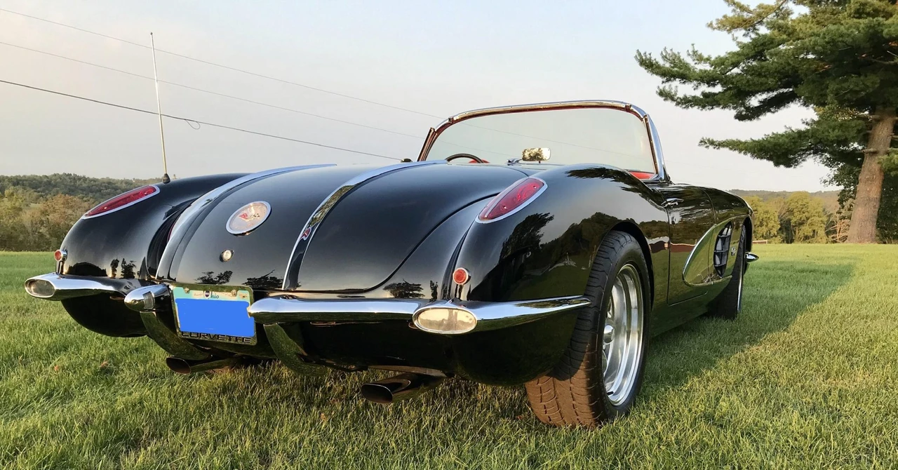 1958 Chevrolet Corvette C1 - Image 2 of 31