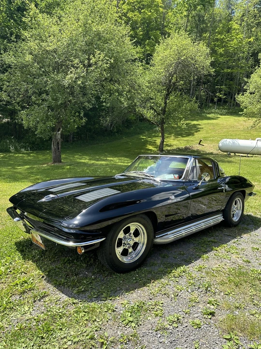 1963 Chevrolet Corvette C2 - Image 2 of 31