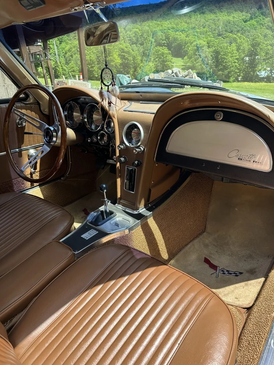 1963 Chevrolet Corvette C2 - Image 23 of 31