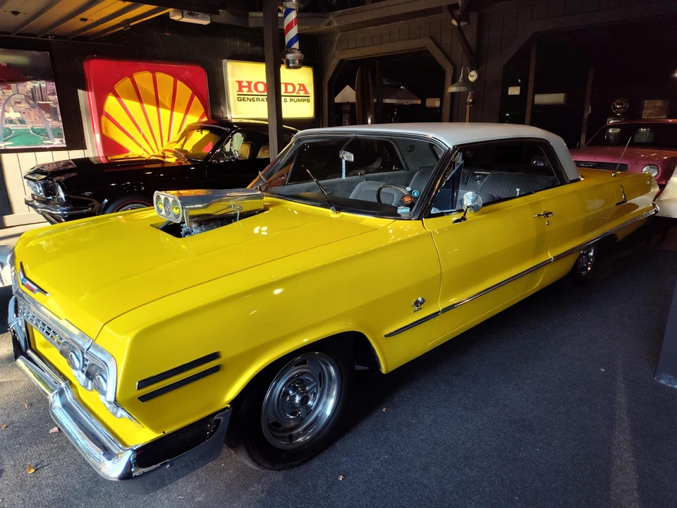 1963 Chevrolet Impala 3rd Gen - Image 4 of 31
