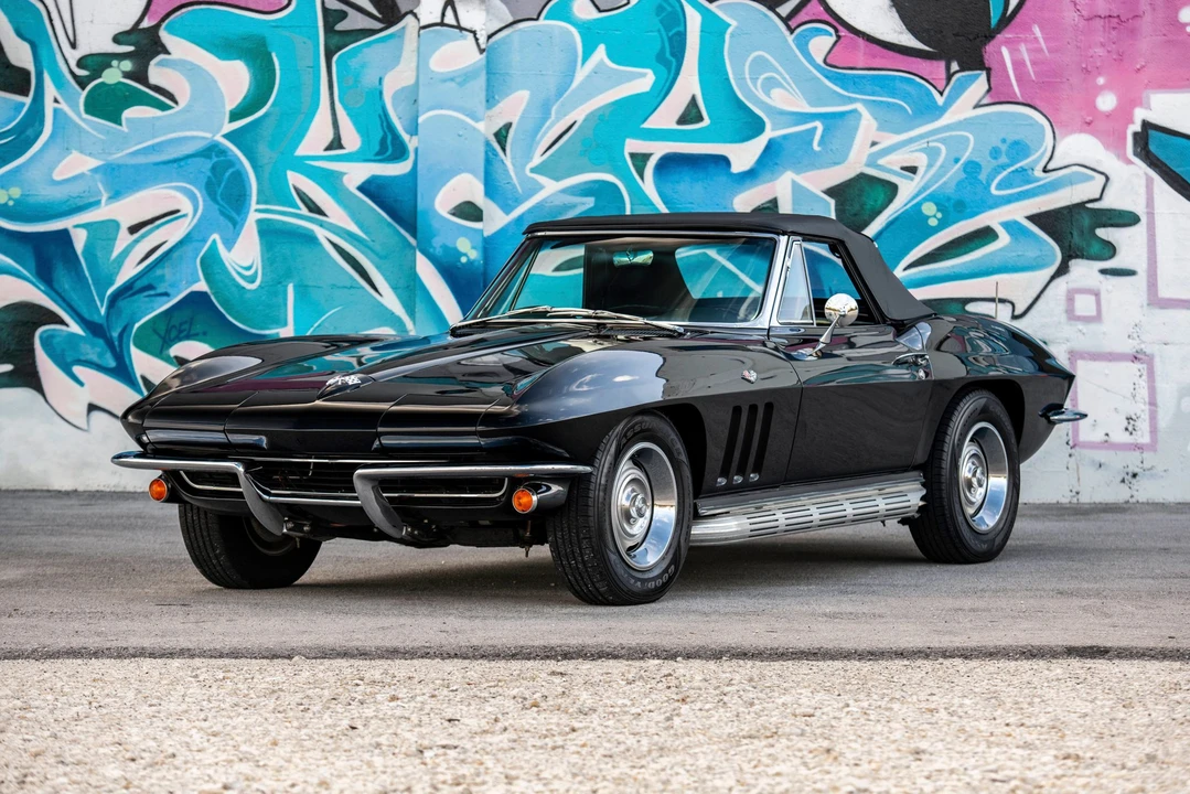 1965 Chevrolet Corvette C2 - Image 13 of 31