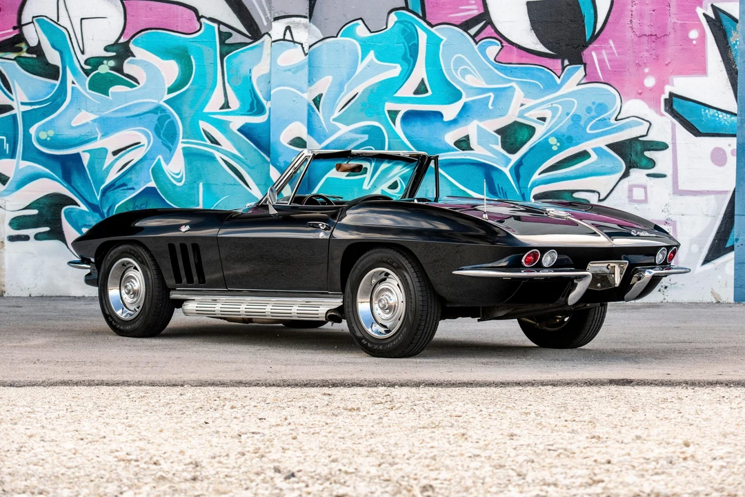 1965 Chevrolet Corvette C2 - Image 7 of 31