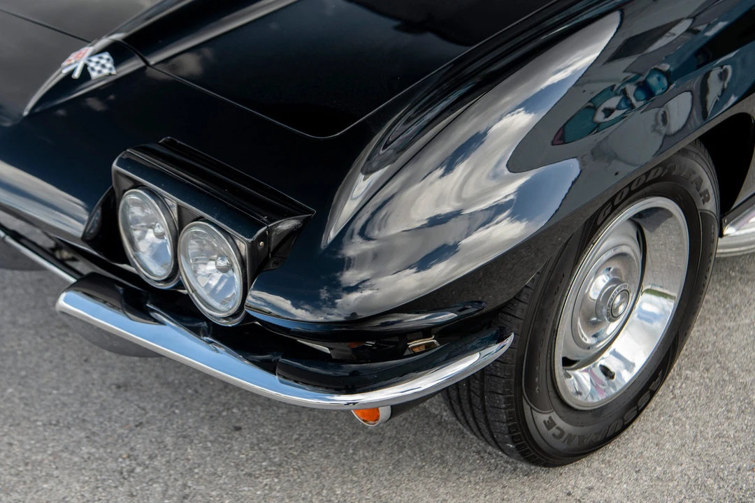 1965 Chevrolet Corvette C2 - Image 31 of 31