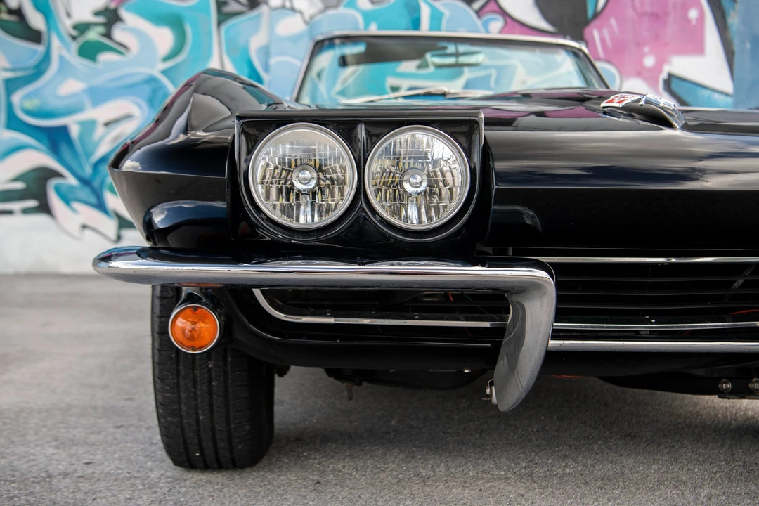 1965 Chevrolet Corvette C2 - Image 29 of 31
