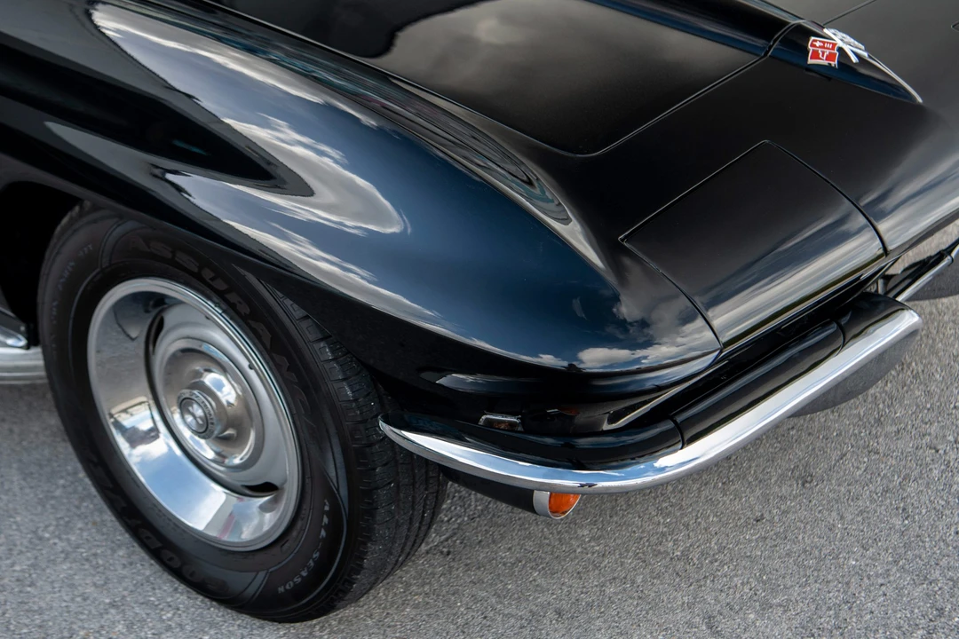 1965 Chevrolet Corvette C2 - Image 26 of 31