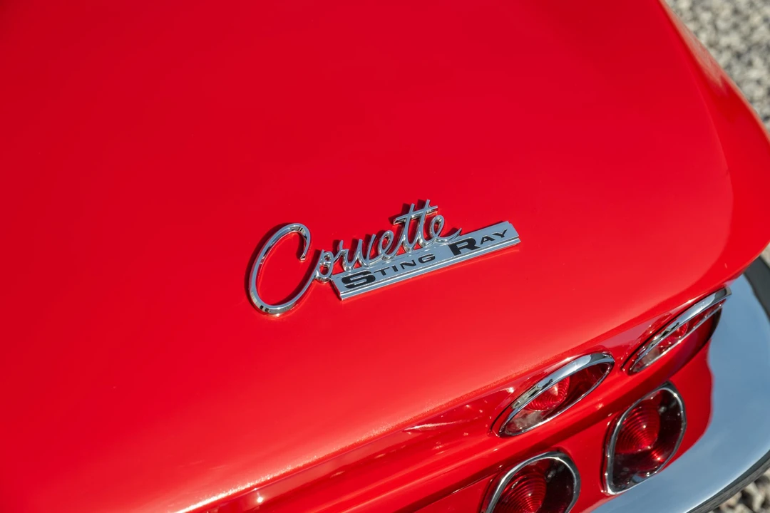1965 Chevrolet Corvette C2 - Image 21 of 31