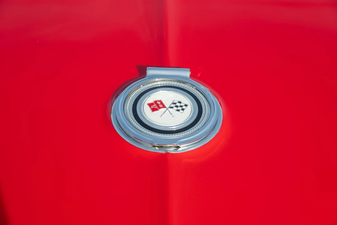 1965 Chevrolet Corvette C2 - Image 22 of 31