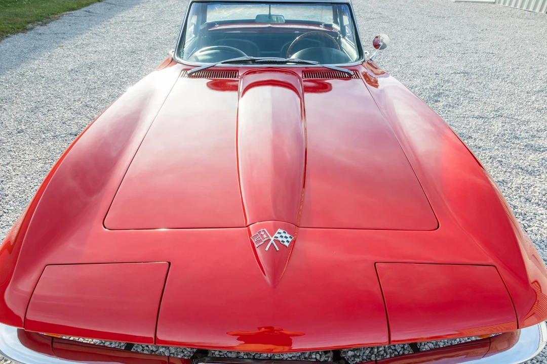 1965 Chevrolet Corvette C2 - Image 14 of 31