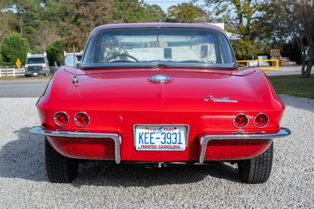 1965 Chevrolet Corvette C2 - Image 4 of 31