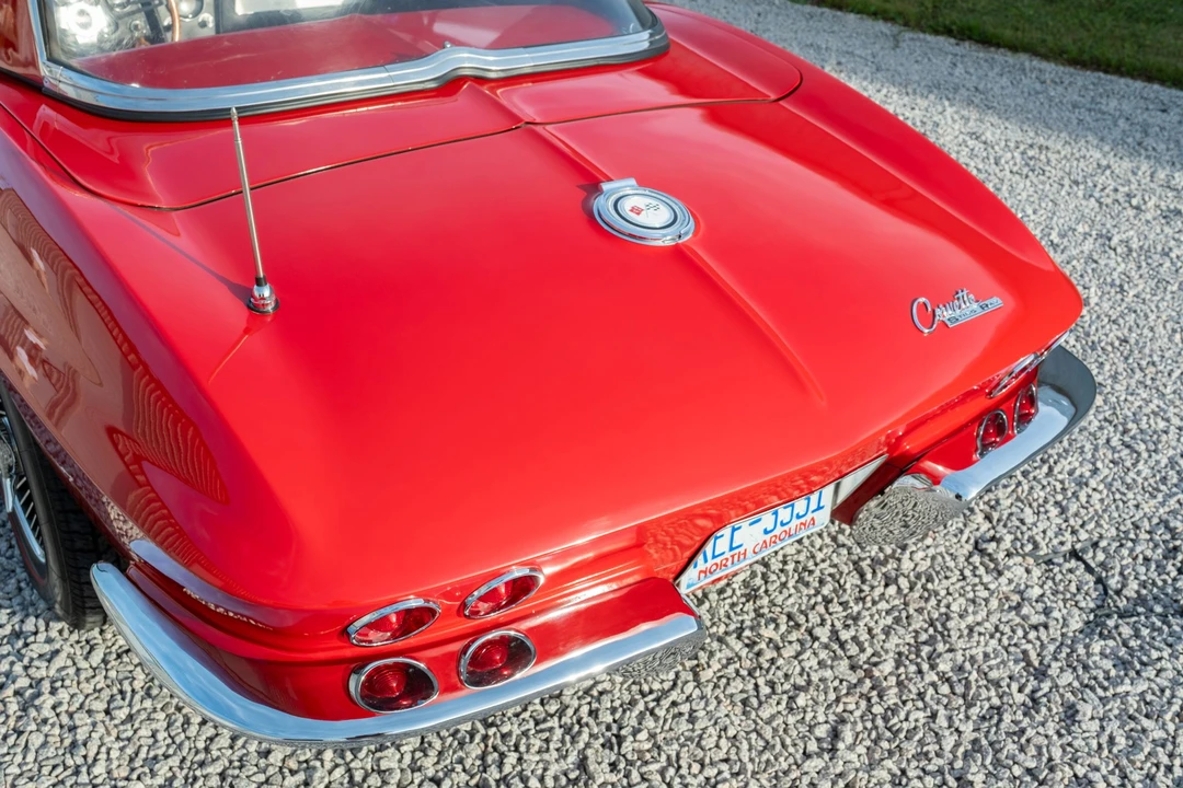 1965 Chevrolet Corvette C2 - Image 15 of 31