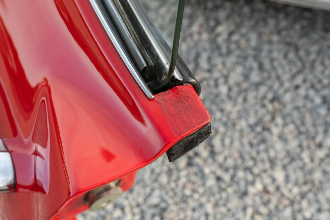 1965 Chevrolet Corvette C2 - Image 25 of 31