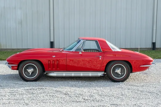 1965 Chevrolet Corvette C2 - Image 2 of 31