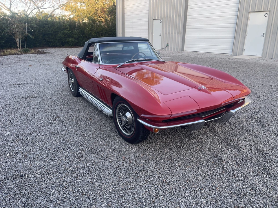1965 Chevrolet Corvette C2 - Image 13 of 31