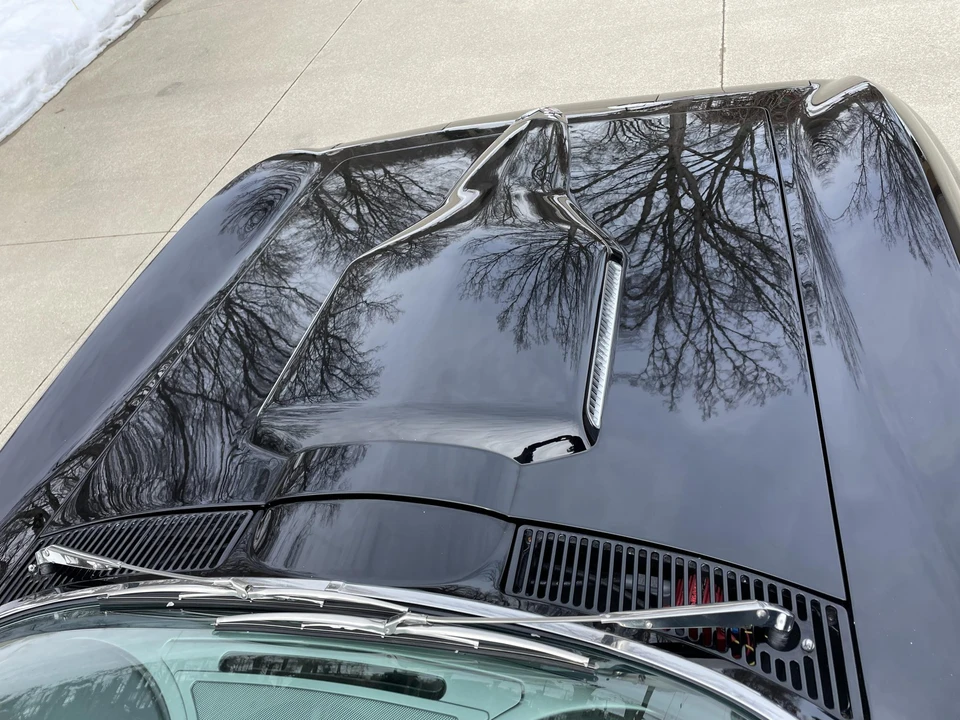 1966 Chevrolet Corvette C2 - Image 28 of 31