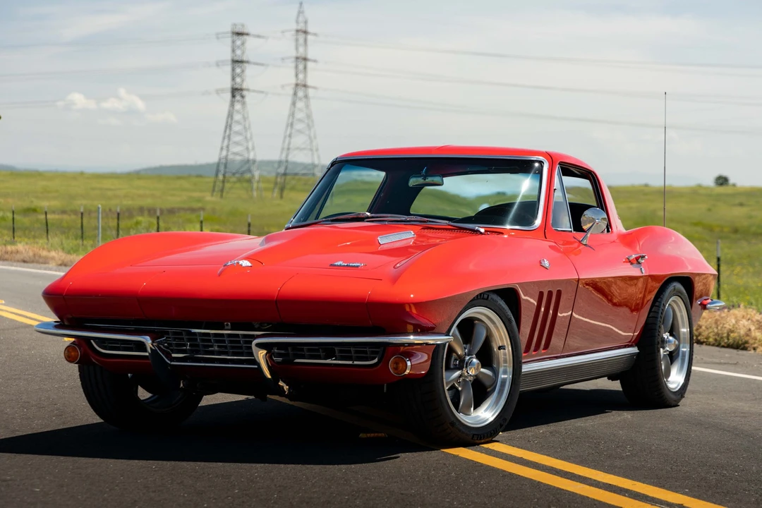 1966 Chevrolet Corvette C2 - Image 15 of 31