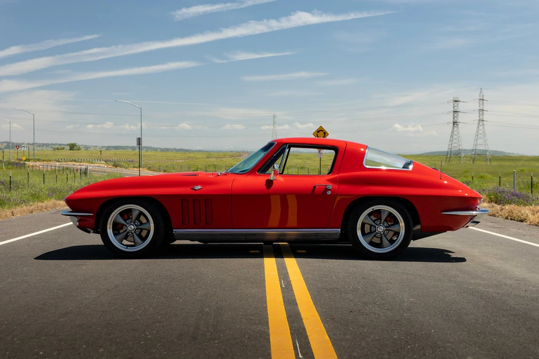 1966 Chevrolet Corvette C2 - Image 18 of 31