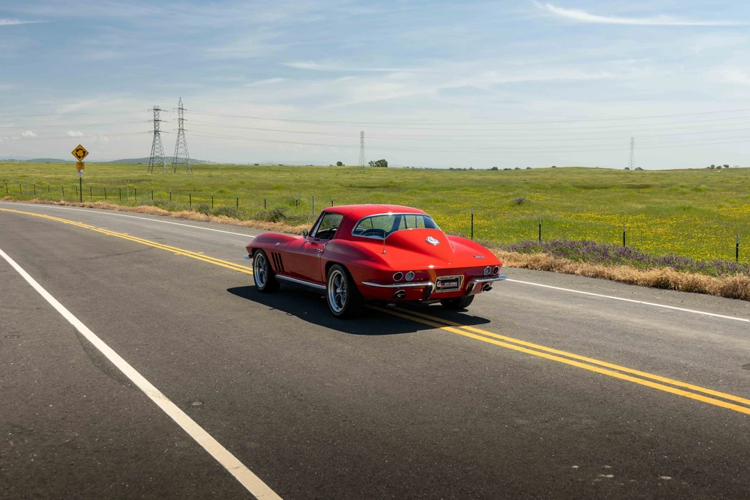 1966 Chevrolet Corvette C2 - Image 29 of 31