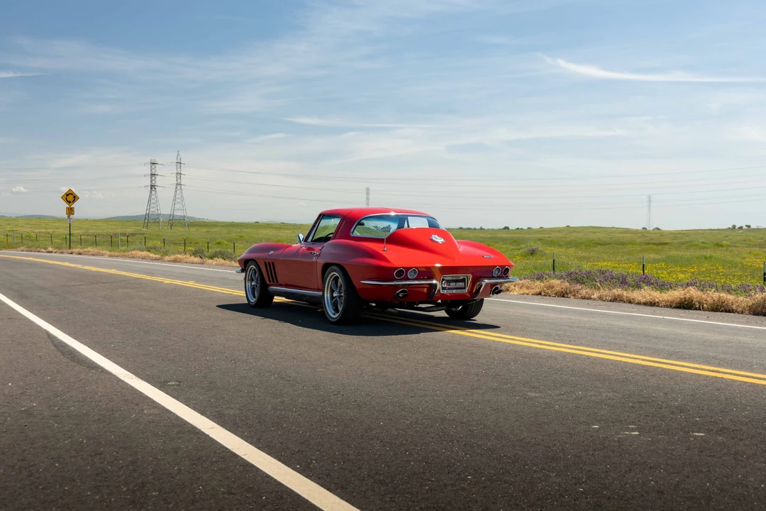 1966 Chevrolet Corvette C2 - Image 30 of 31