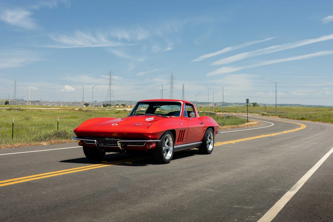 1966 Chevrolet Corvette C2 - Image 7 of 31