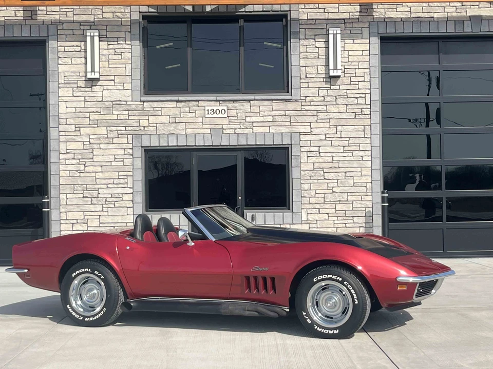 1969 Chevrolet Corvette C3 - Image 16 of 31