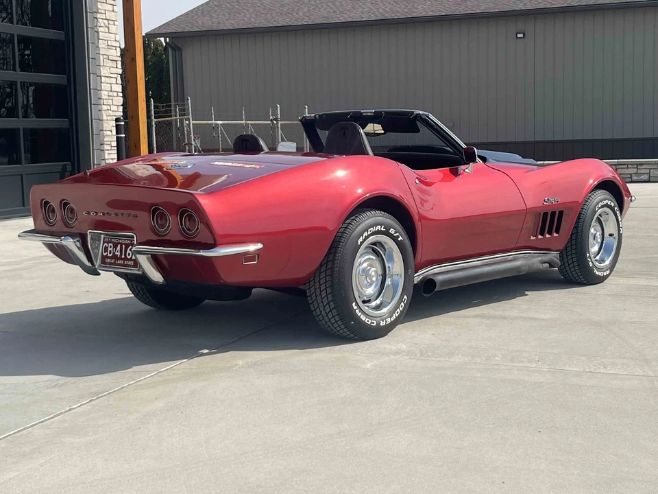 1969 Chevrolet Corvette C3 - Image 15 of 31