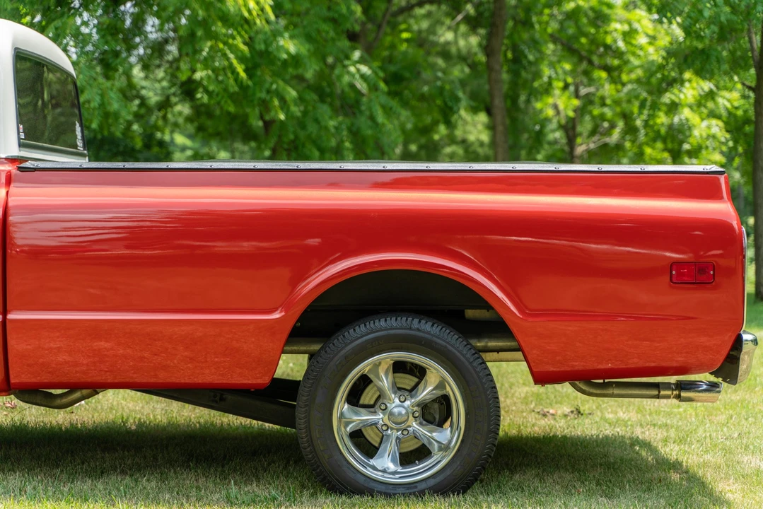 1970 GMC C/K 1st Gen - Image 18 of 31
