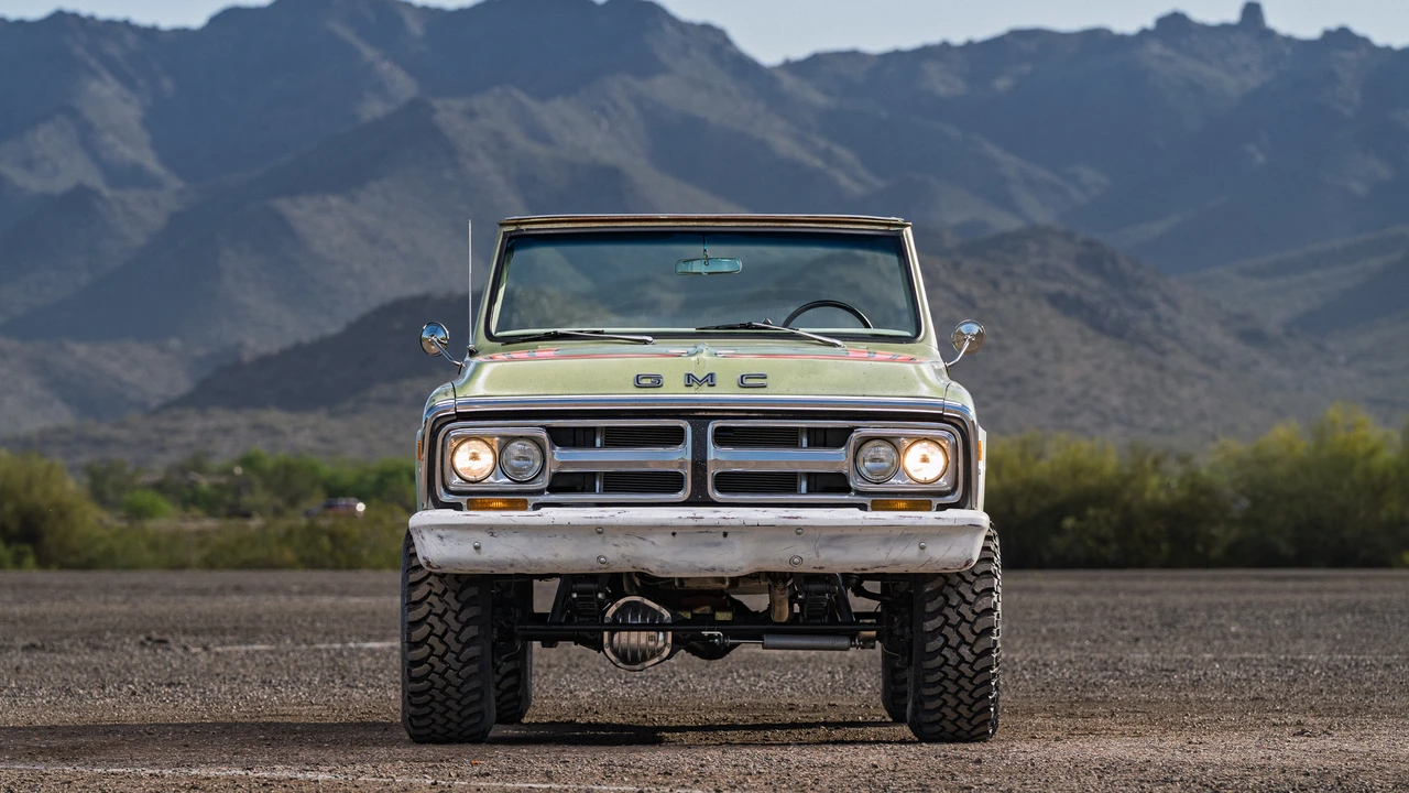 1970 GMC Jimmy 1st Gen - Image 15 of 31