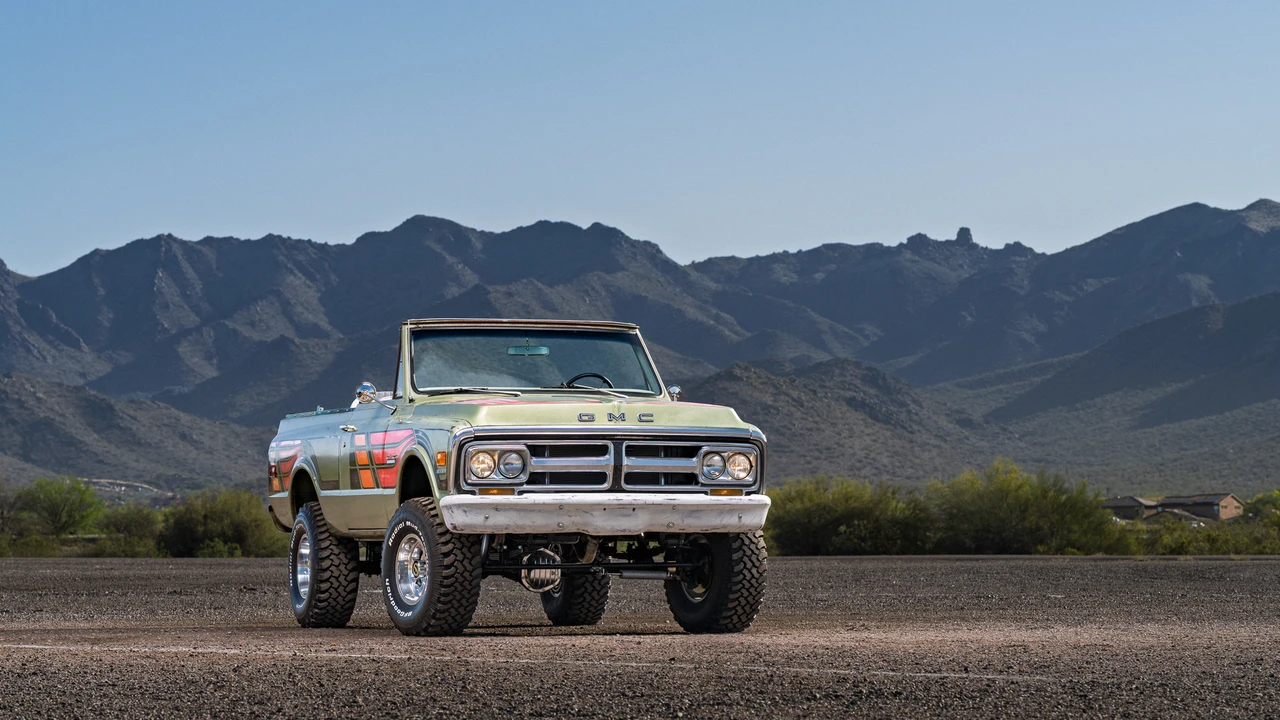 1970 GMC Jimmy 1st Gen - Image 10 of 31