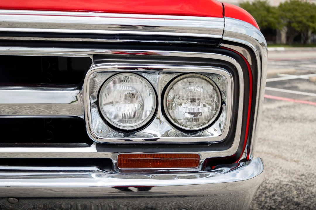 1972 GMC Jimmy 1st Gen - Image 26 of 31